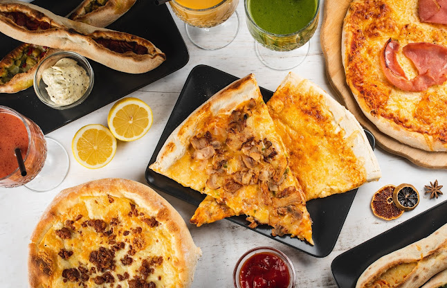 Comentarii opinii despre Carnium Cafe & Club Kranj