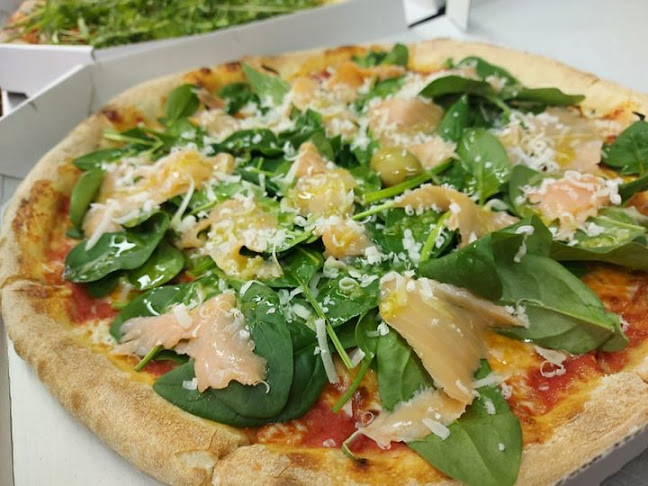 Opinii despre Pizza S Hriba în Vrhnika - Gastronomija in gostinstvo