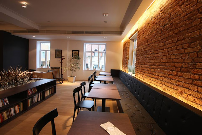 Kavarna Flerin - Gastronomija in gostinstvo