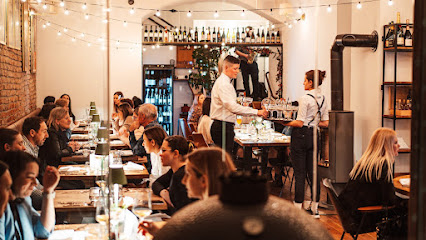 Nana Bistro & Kavarna