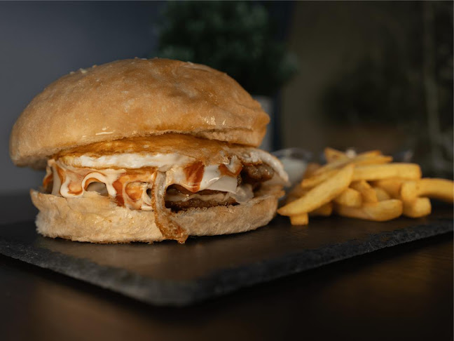 Opinii despre Fast Food "M House" în Ljubljana - Gastronomija in gostinstvo