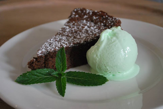 Opinii despre Kavarna Flerin în Domžale - Gastronomija in gostinstvo