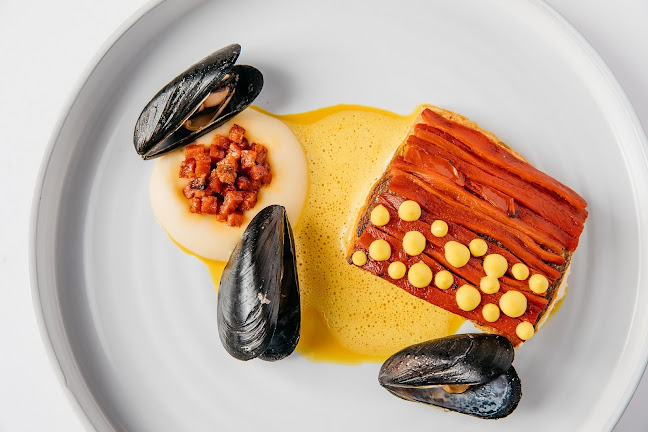 Atelje - Gastronomija in gostinstvo