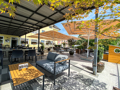 KAVARNA MLADA LIPA MARIBOR | sobe, prenočišča, predavalnica