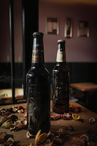 Petkovškovo nabrežje 23, 1000 Ljubljana