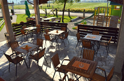 Gostilna Pri Slavki, S.P. Valentin Svetelj