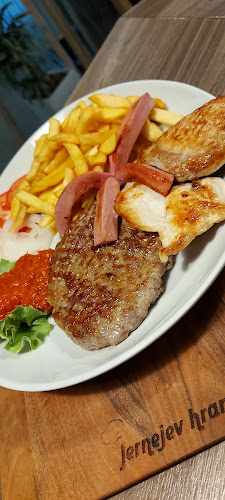 Opinii despre Jernejev hram - Gostilna in picerija Novo mesto - restavracija în Novo mesto - Gastronomija in gostinstvo