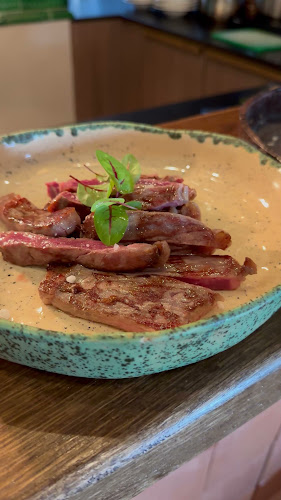 Črna Kuhna Restaurant - Miklavž pri Ormožu