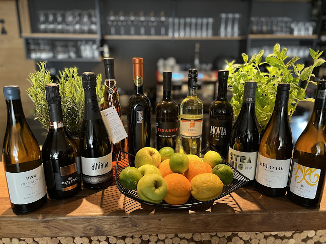 Opinii despre VINARNA Zajc | Wine Bar & Store, Rotovž Novo mesto în Novo mesto - Gastronomija in gostinstvo
