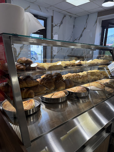 Pekarna Trebnje Rimska cesta 6 - Gastronomija in gostinstvo