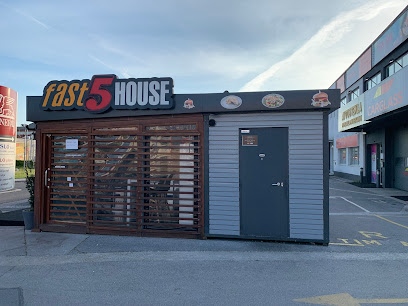Fast 5 House