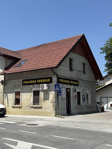 Pekarna Trebnje Rimska cesta 6 - Gastronomija in gostinstvo