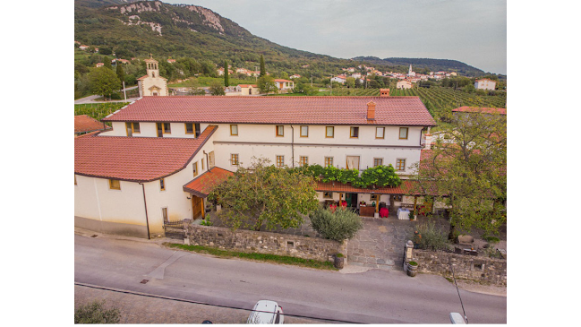 TURISTIČNA KMETIJA ''MALOVŠČEVO '' VINO IN TURIZEM GARBARI MILAN - Šempas