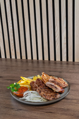 Opinii despre Pizzerija in restavracija Raj în Ptuj - Gastronomija in gostinstvo