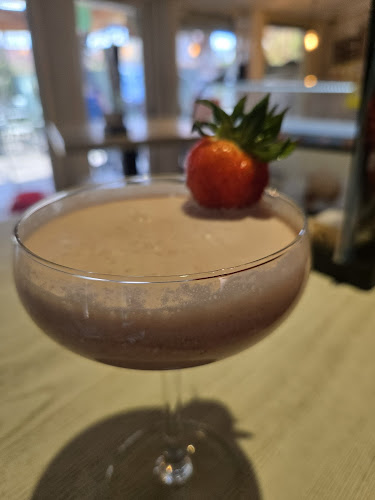 Bar pri Vodnjaku Mi3, gostinstvo, Marta Jeraj s.p. - Radomlje