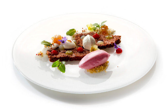 Hiša Linhart, Restaurant & Hotel - Gastronomija in gostinstvo