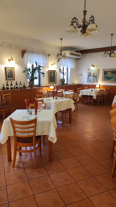 Gostišče Martinov hram d. o. o. - Guest house - restaurant