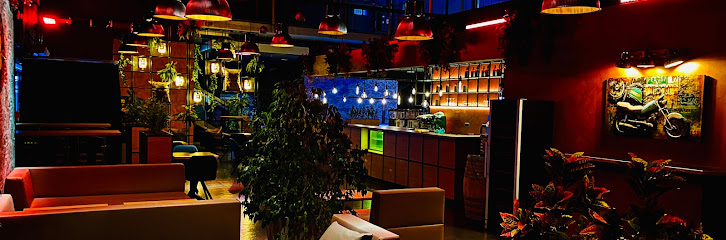 Projektor Cafe & Lounge Bar