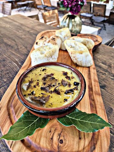 Gostilna Trnovski pristan - Gastronomija in gostinstvo