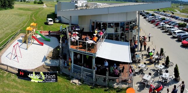 Opinii despre City bar Radovljica în Radovljica - Gastronomija in gostinstvo