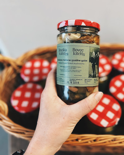 Bovška kuhn'ca - Bovec kitch'n