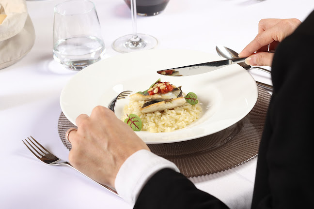 CUBO golf restavracija - Gastronomija in gostinstvo