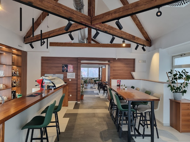 Pizzeria Bullizza, Poklukarjeva 29, 1000 Ljubljana - Gastronomija in gostinstvo