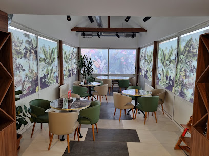 Pizzeria Bullizza, Poklukarjeva 29, 1000 Ljubljana