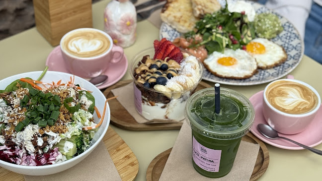 TINK superfood - Poke Bowls | Brunch | Matcha