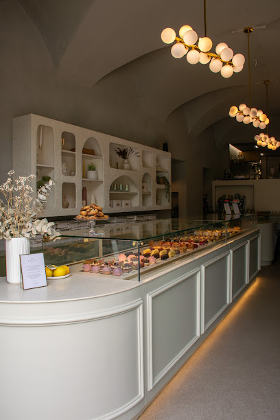YAUYA Patisserie