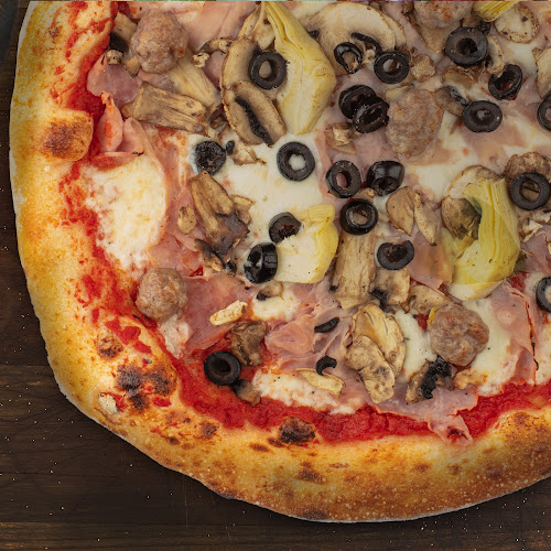 Dunajska c. 5, 1000 Ljubljana