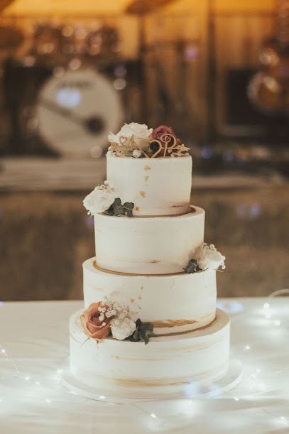 Kriscake, Kristina Komlanc s.p.