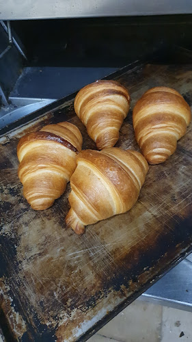 Papirniški trg 14, 1260 Ljubljana - Polje