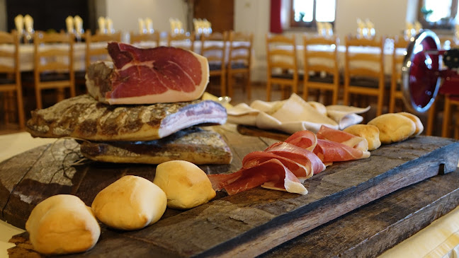 TURISTIČNA KMETIJA ''MALOVŠČEVO '' VINO IN TURIZEM GARBARI MILAN