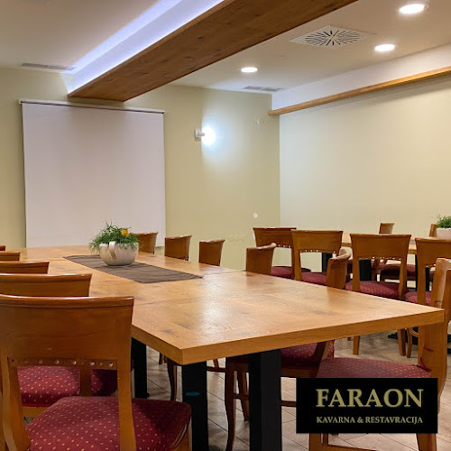 Faraon kavarna in restavracija - Celje