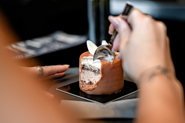 Kavarna Cukrarna - Gastronomija in gostinstvo