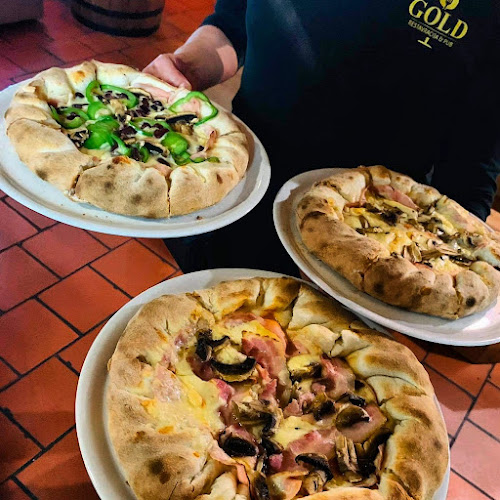 Opinii despre Gold pub Radlje în Radlje ob Dravi - Gastronomija in gostinstvo