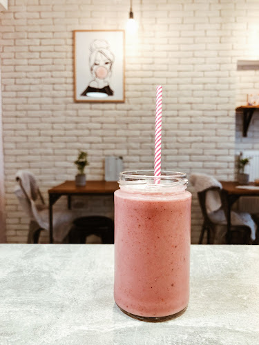 Opinii despre TINK superfood - Poke Bowls | Brunch | Matcha în Ljubljana - Gastronomija in gostinstvo