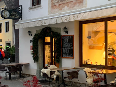 Hiša Linhart, Restaurant & Hotel