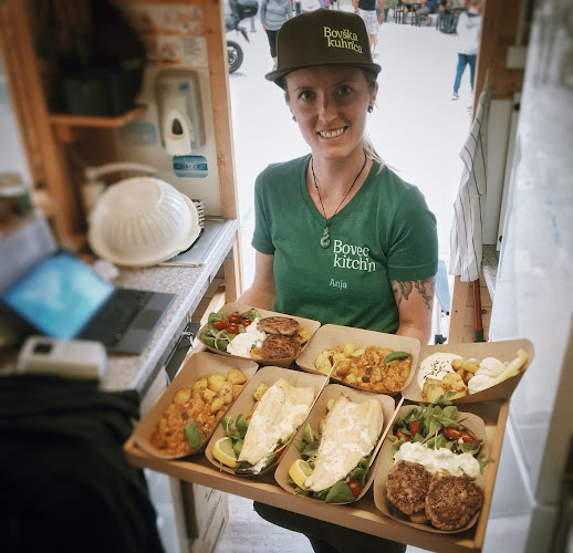 Comentarii opinii despre Bovška kuhn'ca - Bovec kitch'n