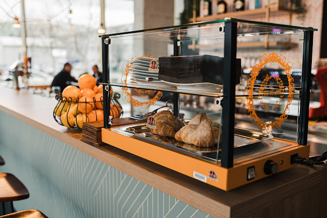 Stegne 13g, 1000 Ljubljana