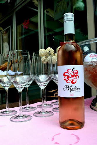 Kavarna Malina - Gastronomija in gostinstvo