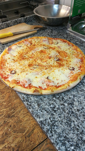 Opinii despre Fast Food FUTR în Trbovlje - Gastronomija in gostinstvo