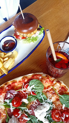 Opinii despre uno. în Murska Sobota - Gastronomija in gostinstvo