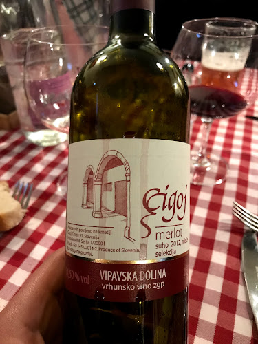 Bistro Štorja - Gastronomija in gostinstvo