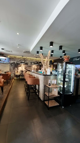 Opinii despre Park Seventeen - Lounge bar & Pizza în Ilirska Bistrica - Gastronomija in gostinstvo