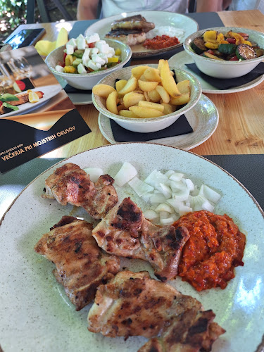 Trg padlih za svobodo 3, 6310 Izola