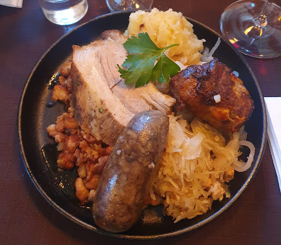 Opinii despre Gostilna Vernik Primož Šauperl s.p. în Ruše - Gastronomija in gostinstvo