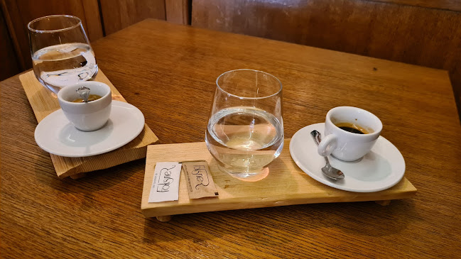 Foksner - Gastronomija in gostinstvo