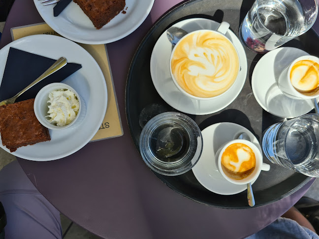 Kavarna Moderna - Ljubljana